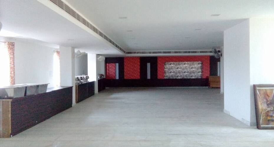 Hotel Sky Inn, Hissar 3